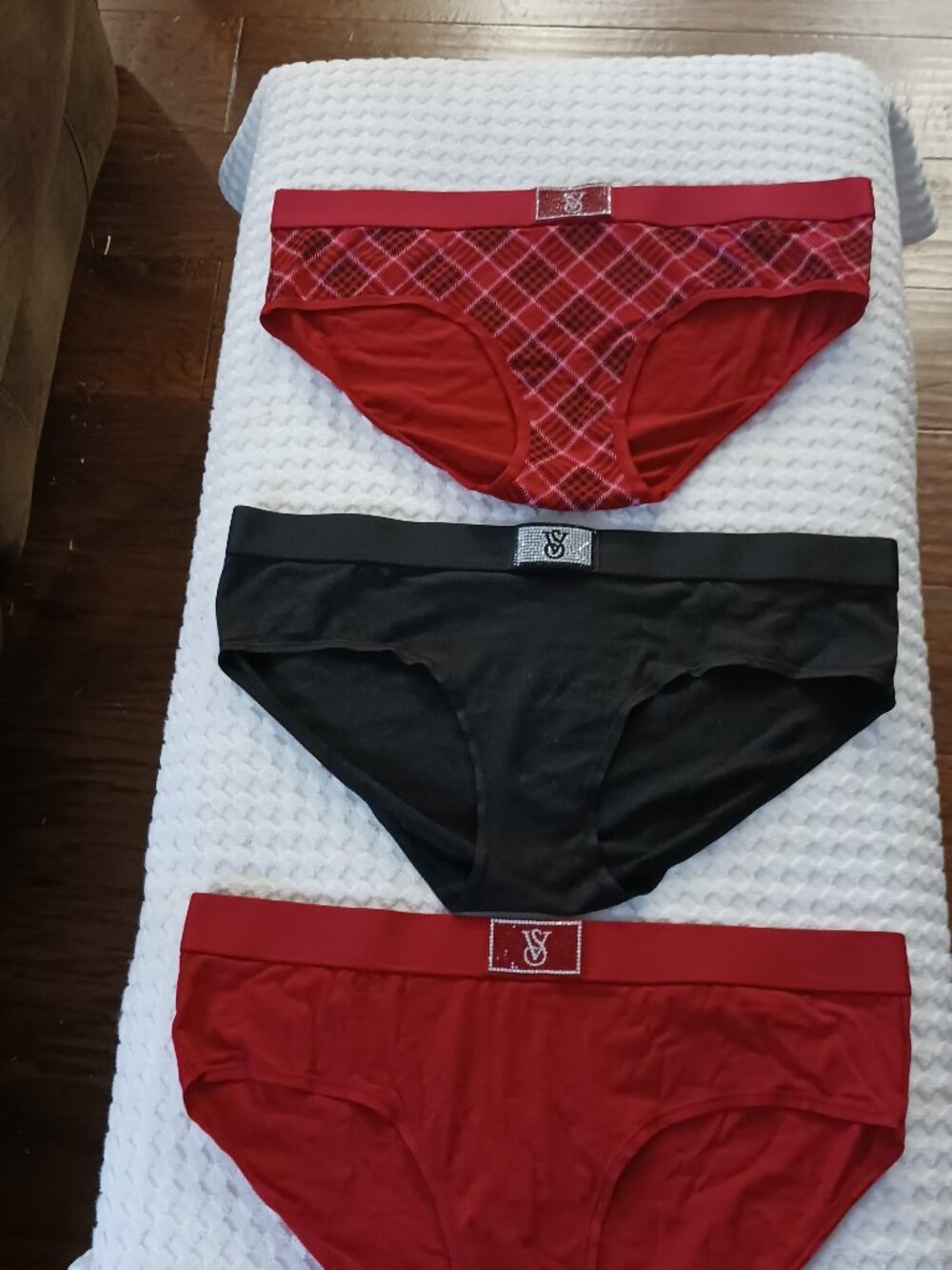 Victoria Secret ladys panty 3 pair